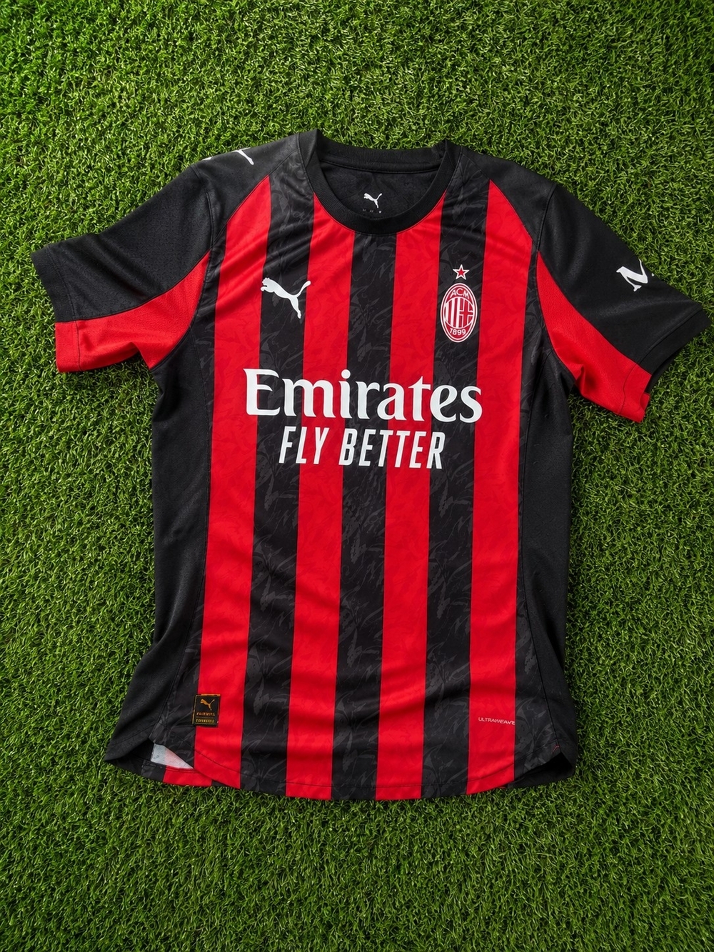 AC Milan 2024/25 Home Jersey, Puma Emirates (Size Large)